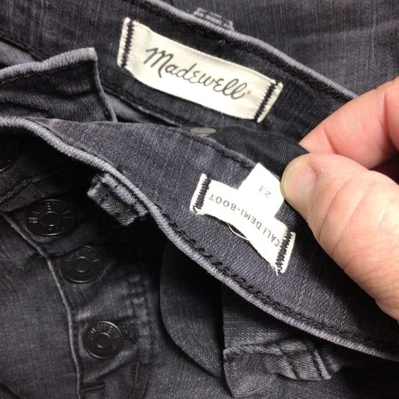 Madewell Cali Demi-Boot Dot Crop Button Fly Jeans Black 23 Mini Kick Flare - Picture 8 of 8